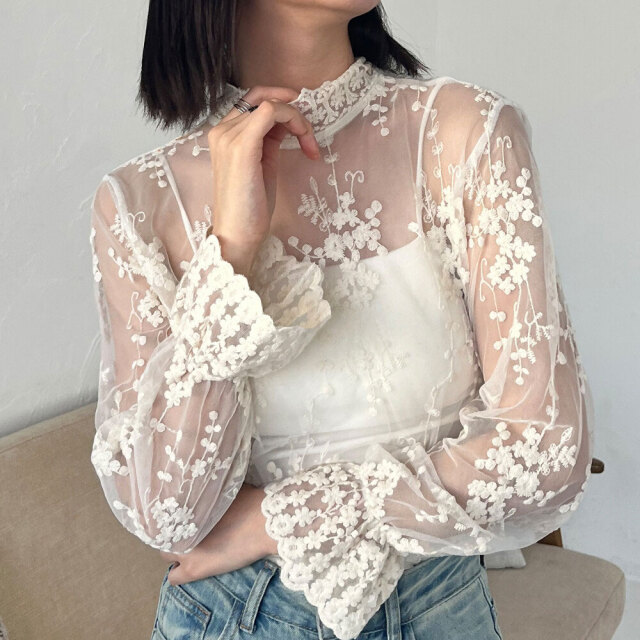 花柄・ゴシック柄レーストップス