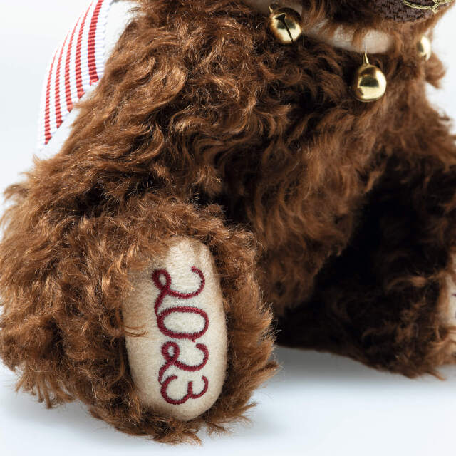 リトルサンタ2023 “ベル” | ドイツ最高級テディベアのシュタイフ日本