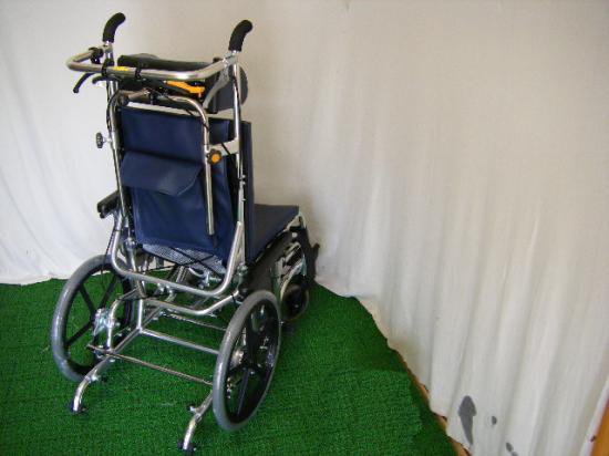 車椅子「リクライニング車椅子」（松永製作所／MH-4R／リクライニング