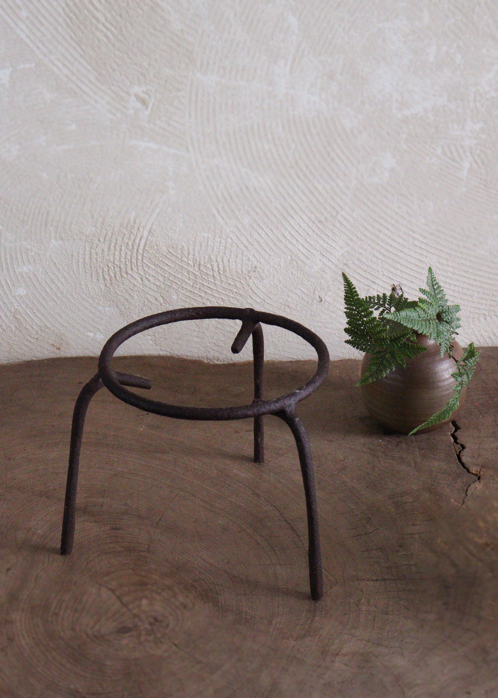 古い五徳 鉄製五徳 火鉢周りのお道具 卓上火鉢 古道具 民藝 茶会