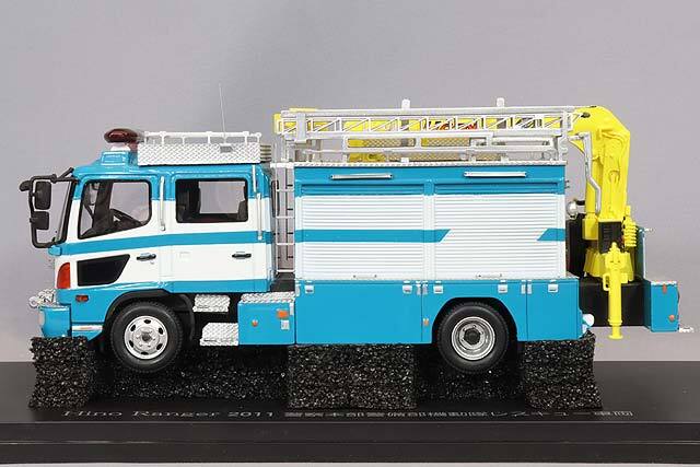 RAI'S 1/43 日野 レンジャー 2011 警察本部警備部機動隊レスキュー車両