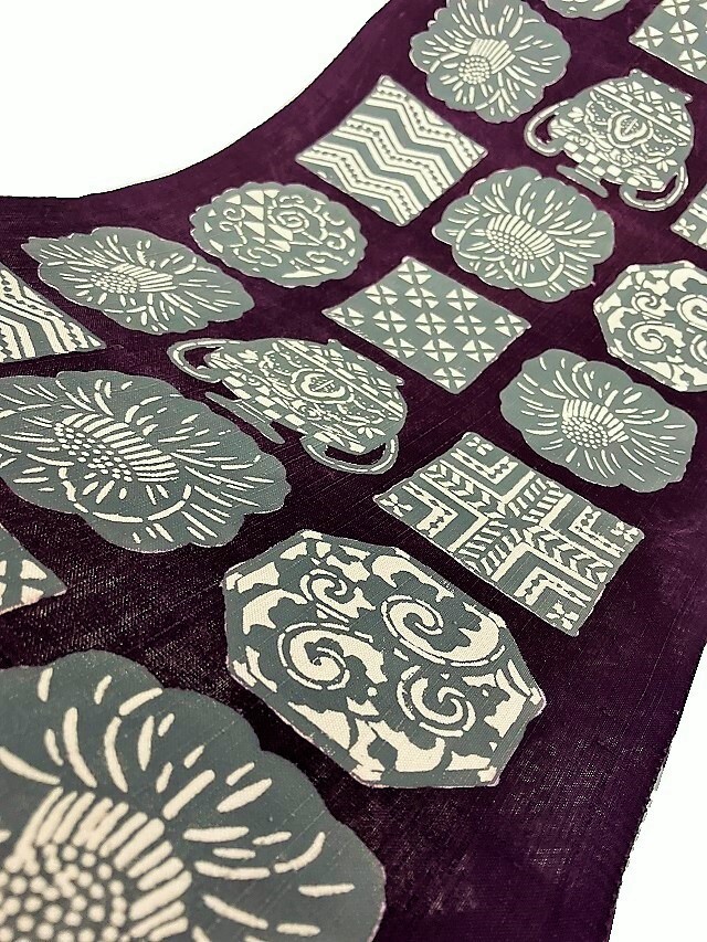 荒川眞理子 型絵染の世界 作品名「たからもの2」上田紬地 九寸名古屋帯