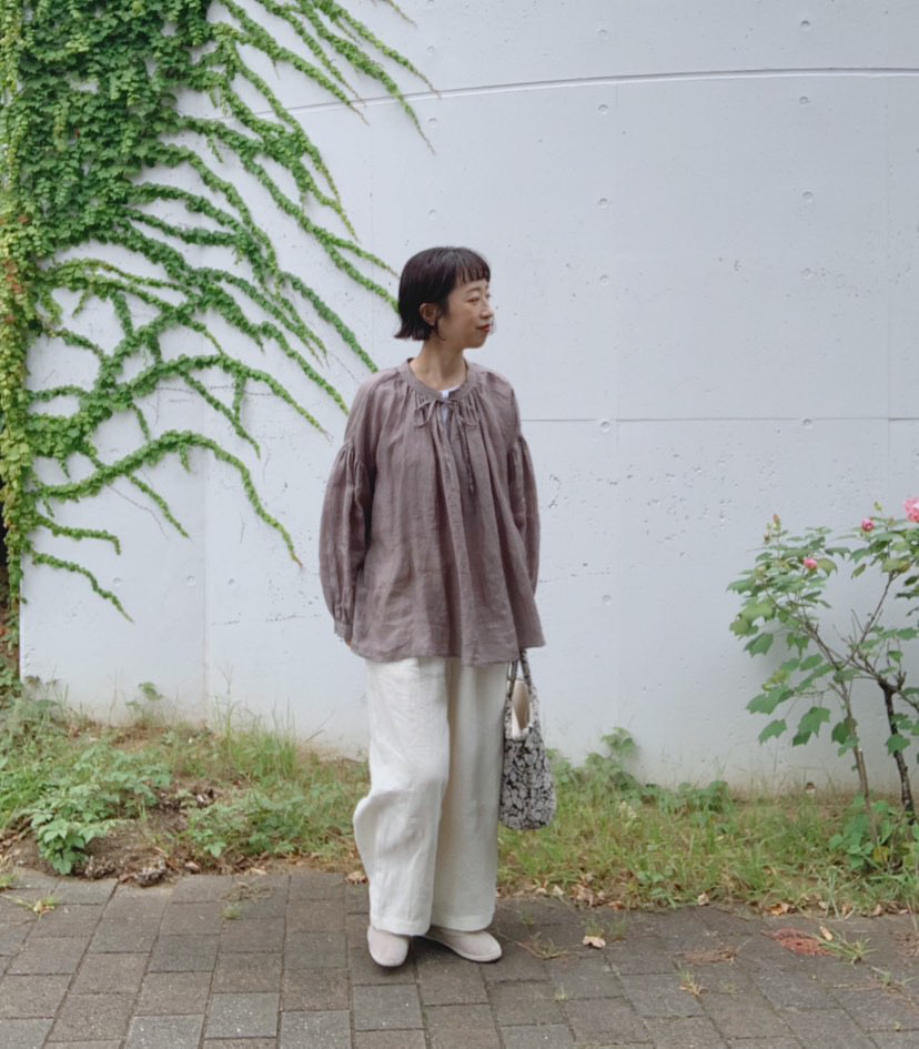 麻(リネン)100％ 天然素材の人気2WAYブラウスブ｜ナチュラル