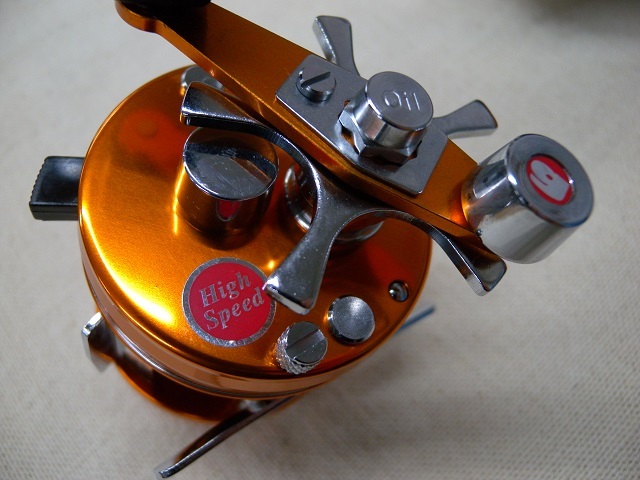 ABU アブ Abu Garcia ambassadeur 1500C Sunset Orange アンバサダー