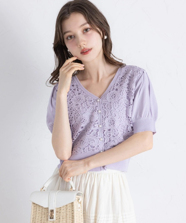 パール釦フラワーレース切り替えニットカーディガン