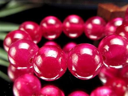 ◇ロイヤルグレード◇深く鮮やかなレッドカラー◇透明感抜群◇宝石の