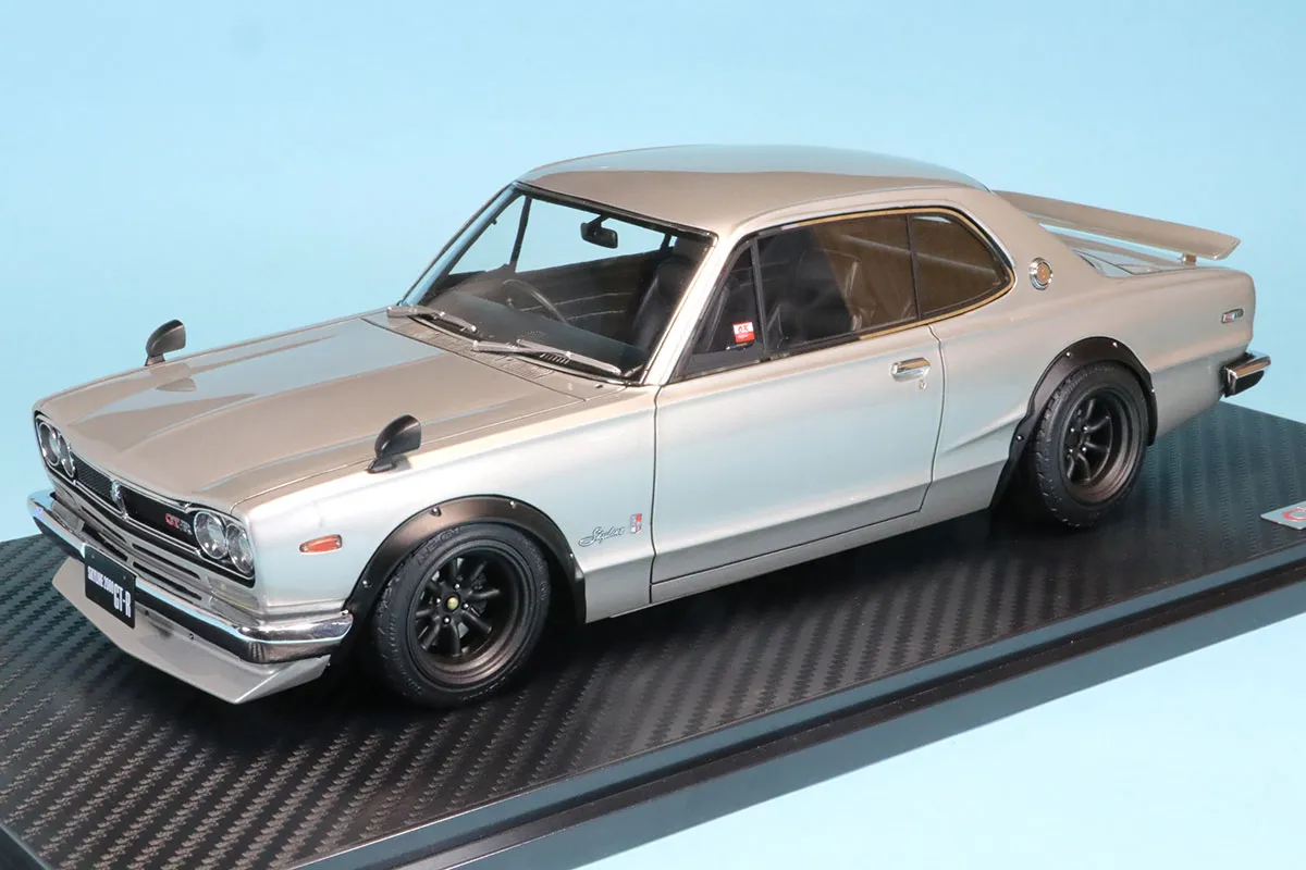 イグニッションモデル 1/18 ニッサン スカイライン 2000 GT-R KPGC10
