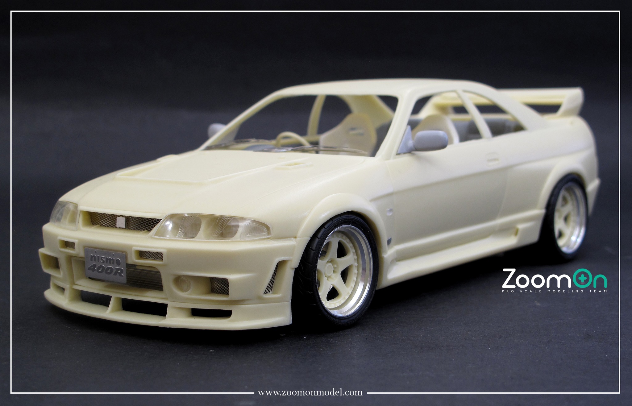 ZoomOn 1/24 トランスキット ニッサン スカイライン GT-R R33 400R