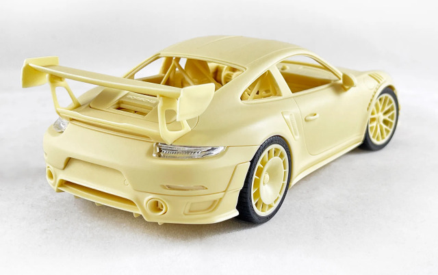 KITBOX / PZYmodel 1/24 レジンキット ポルシェ 911 992 GT2 RS 3