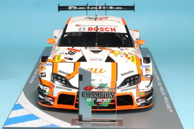 スパーク 1/18 au トムス トヨタ スープラ スーパーGT 2023 GT500 No