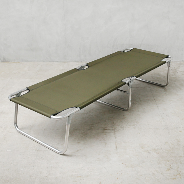 実物 新品 デッドストック 米軍 Coleman社製 フォールディングコット