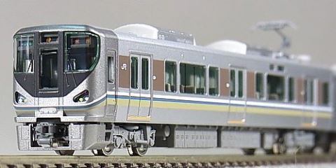 TOMIX 225系0番台 基本セットB (4両) 【新品,未使用品】 JR 225-0系近郊電車（転落防止幌付・4両編成）セット｜製品情報｜製品
