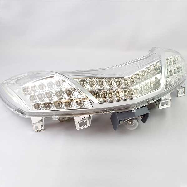 マジェスティ250用(SG20J/4D9):LEDクリアテールランプ＆LEDフロント