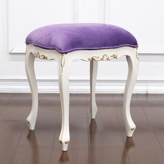 あまえび@プロフ必読様 1/3アンティーク調スツール あまえび@プロフ