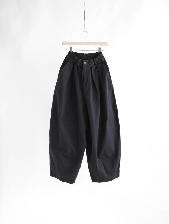 HARVESTY ハーベスティ｜チノサーカスパンツ（ブラック）