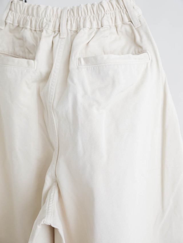 HARVESTY ハーベスティ｜チノサーカスパンツ（アイボリー）