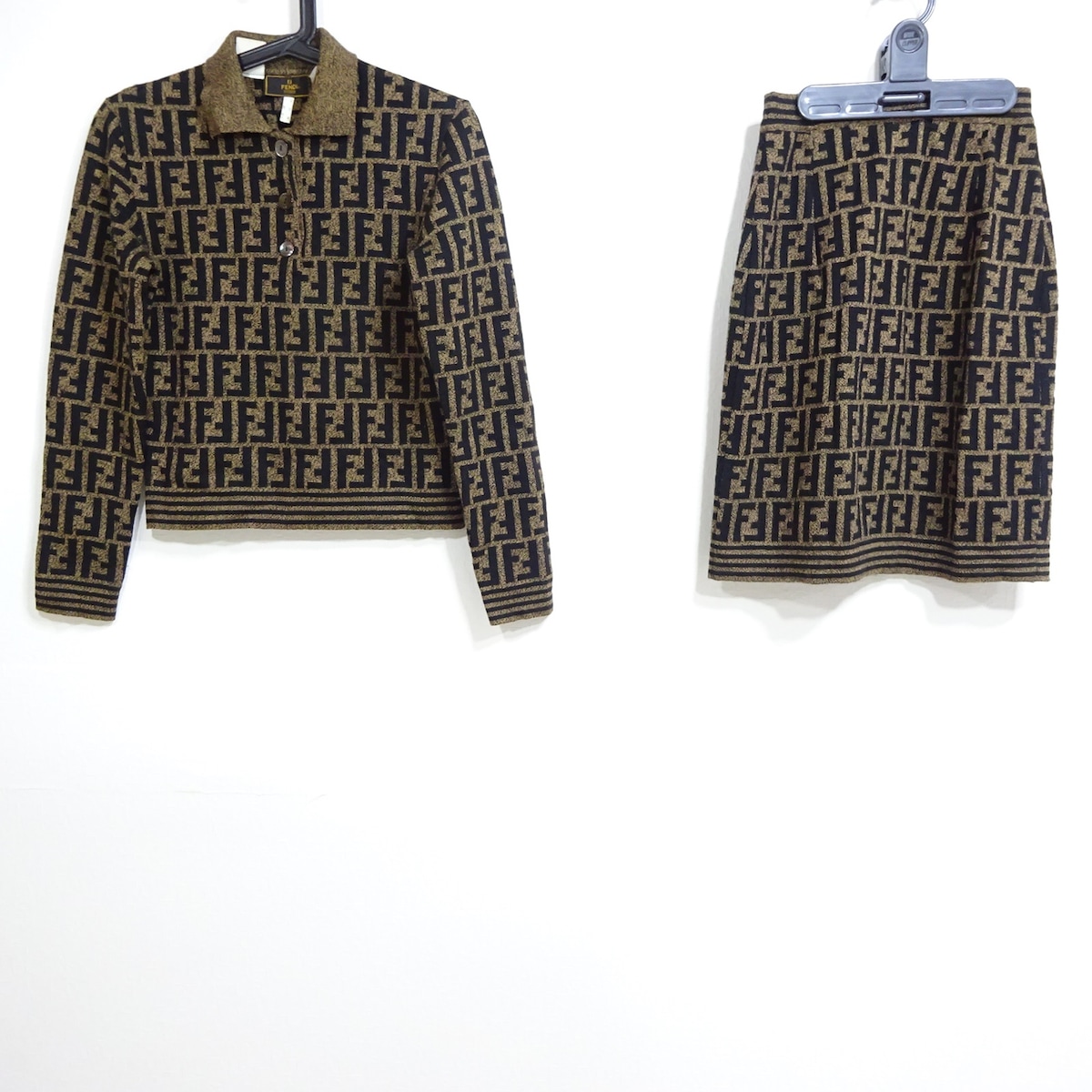 フェンディ/スカートセットアップ/黒×ブラウン/サイズ：トップス:40