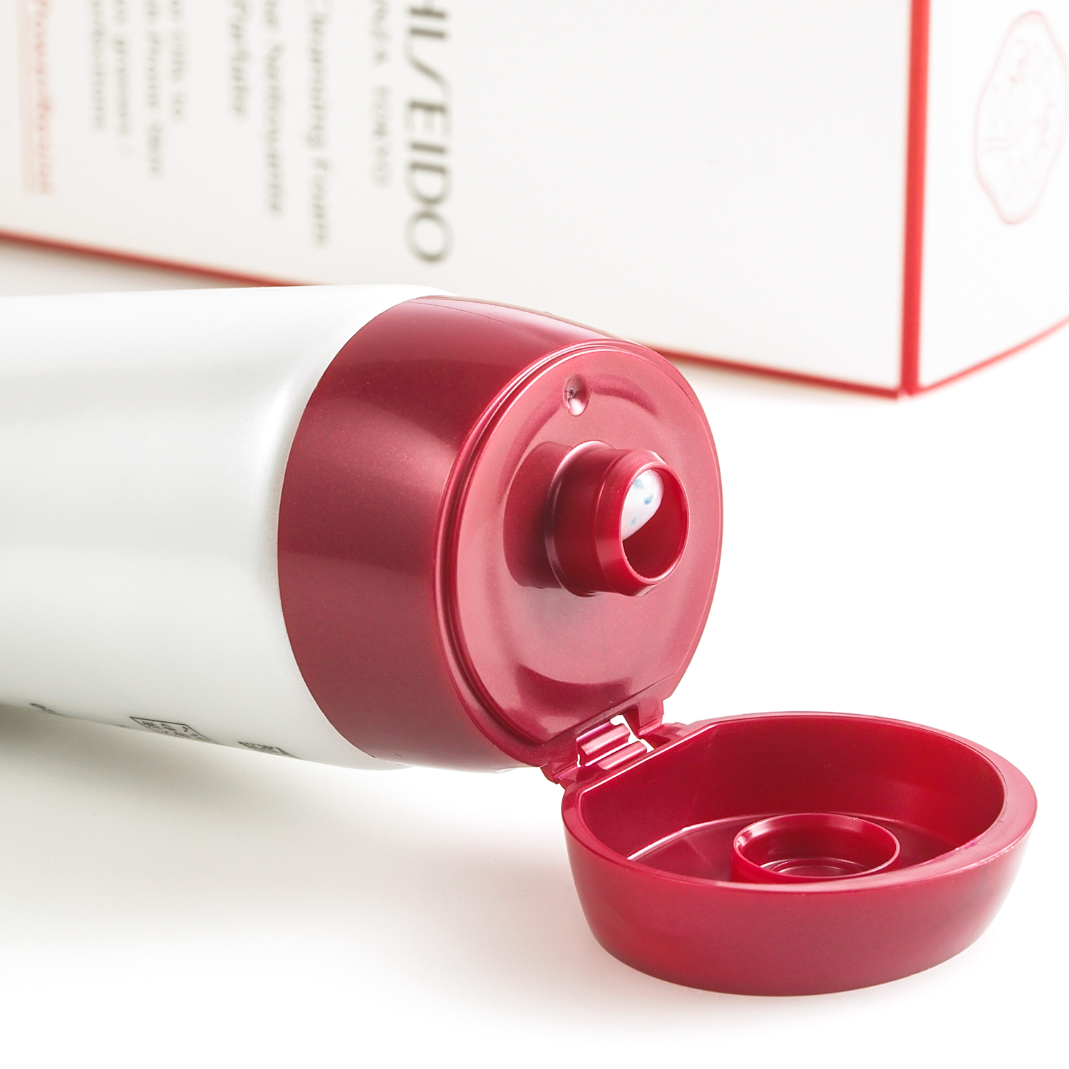 ディープ クレンジングフォーム｜洗顔 ・ 石鹸｜SHISEIDO スキンケア