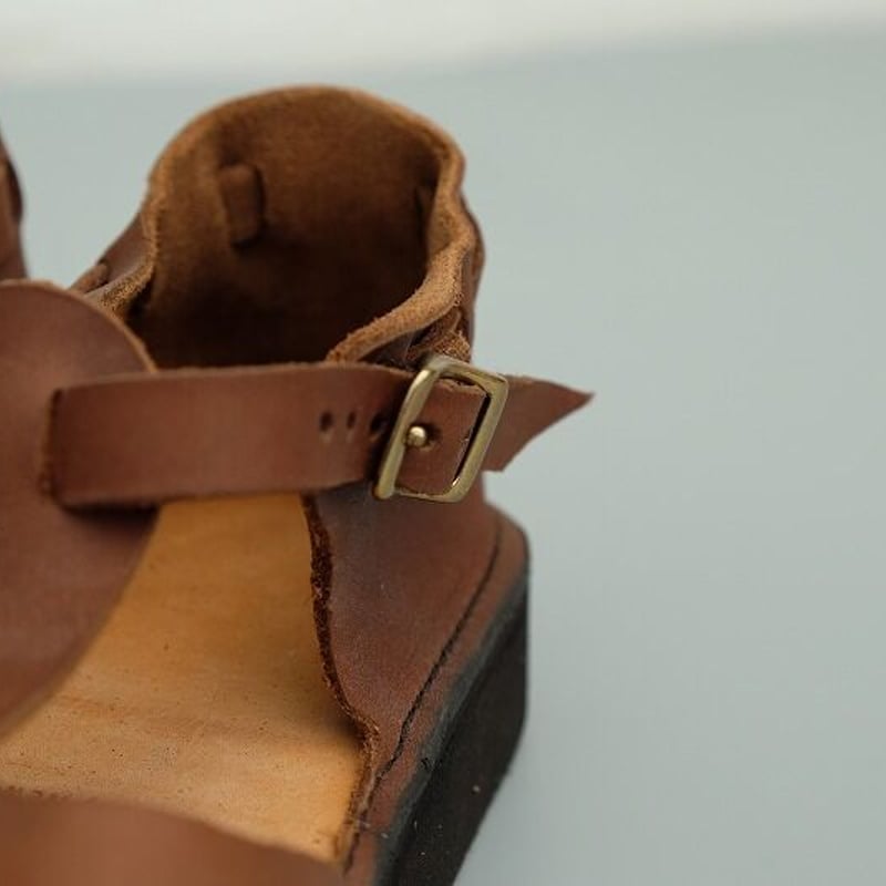 aurora shoes(オーロラシューズ) T-Strap BROWN | ART