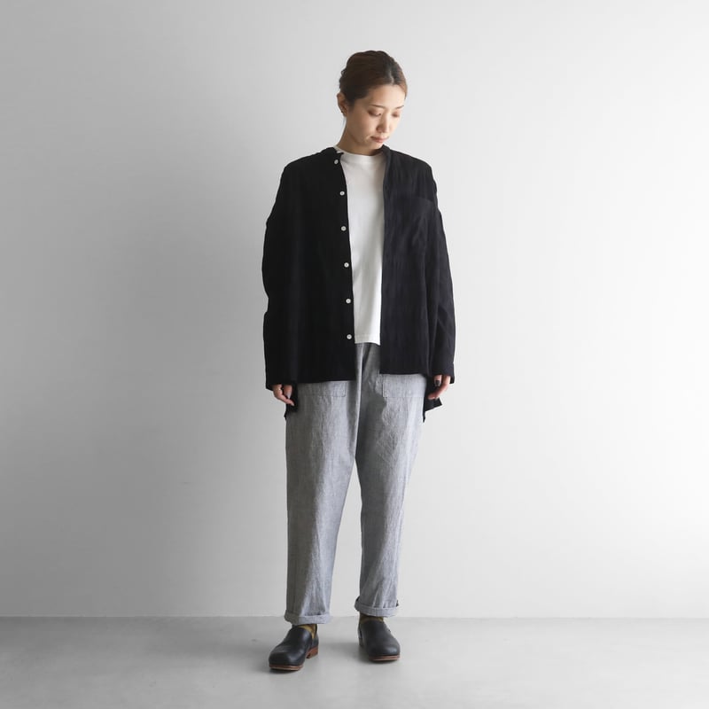 柄二重織シャトルジャガードバンドカラーオーバーシャツ（ブラック