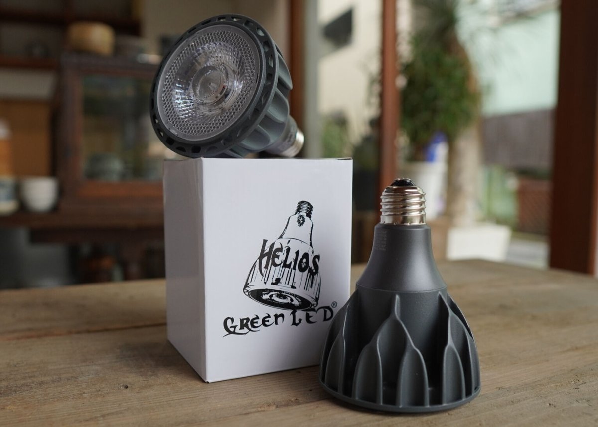 Helios Green LED 植物育成ライト | mana's farm:塊根植物・ア