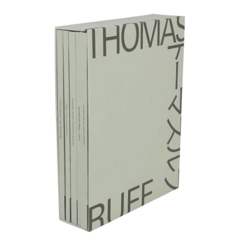 トーマス・ルフ 豪華版図録 | 誠光社 通信販売