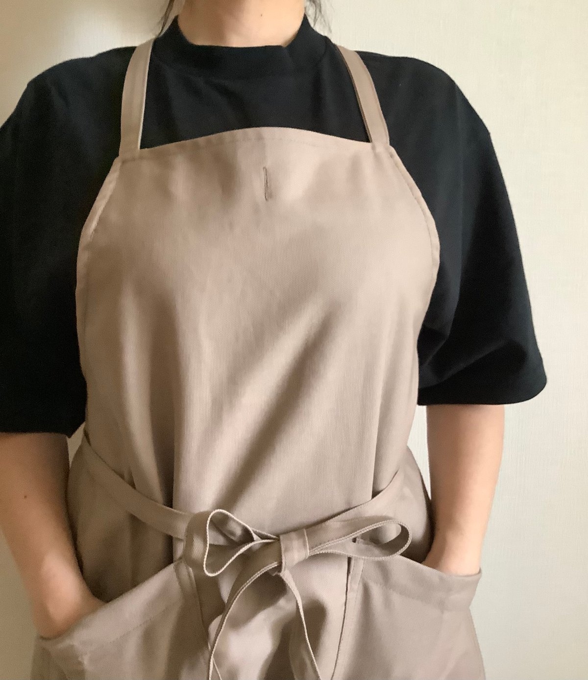 新型] NEW X–STYLE APRON (SMOKY BEIGECOLOR)※背中でクロ