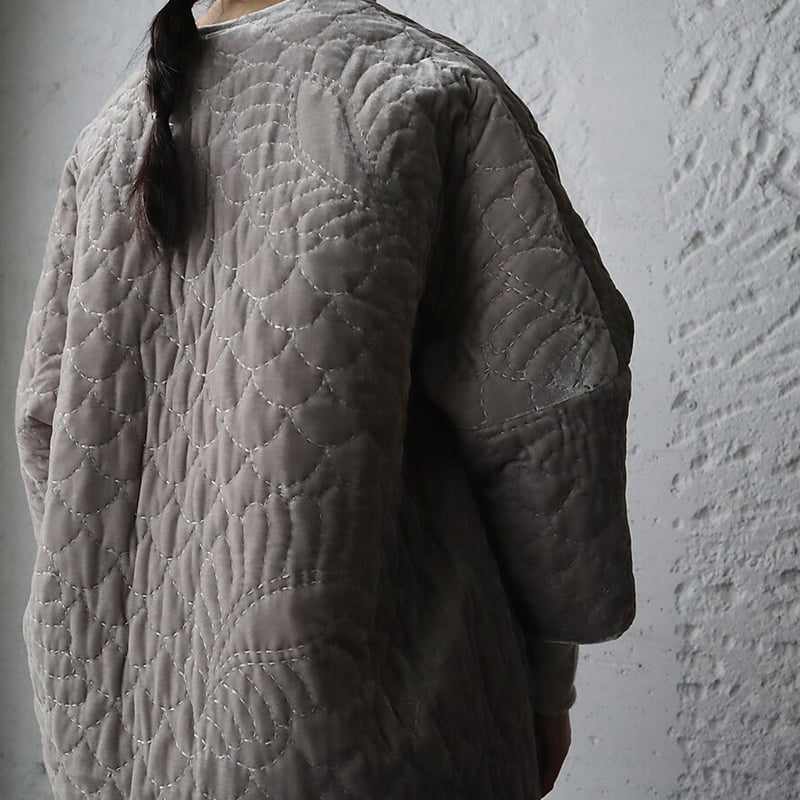 TOWAVASE velvet quilt robe (gray) | nii-B | W