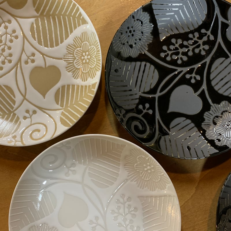 フロールシック 14㎝プレート／ソーサー | NISHIYAMA