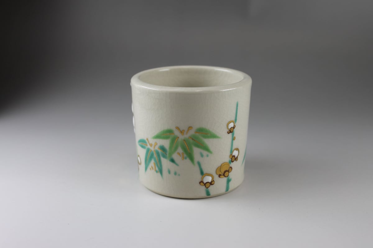 六代宮川香斎作 真葛色絵梅竹蓋置【茶道具／蓋置／真葛】 | 龍門堂