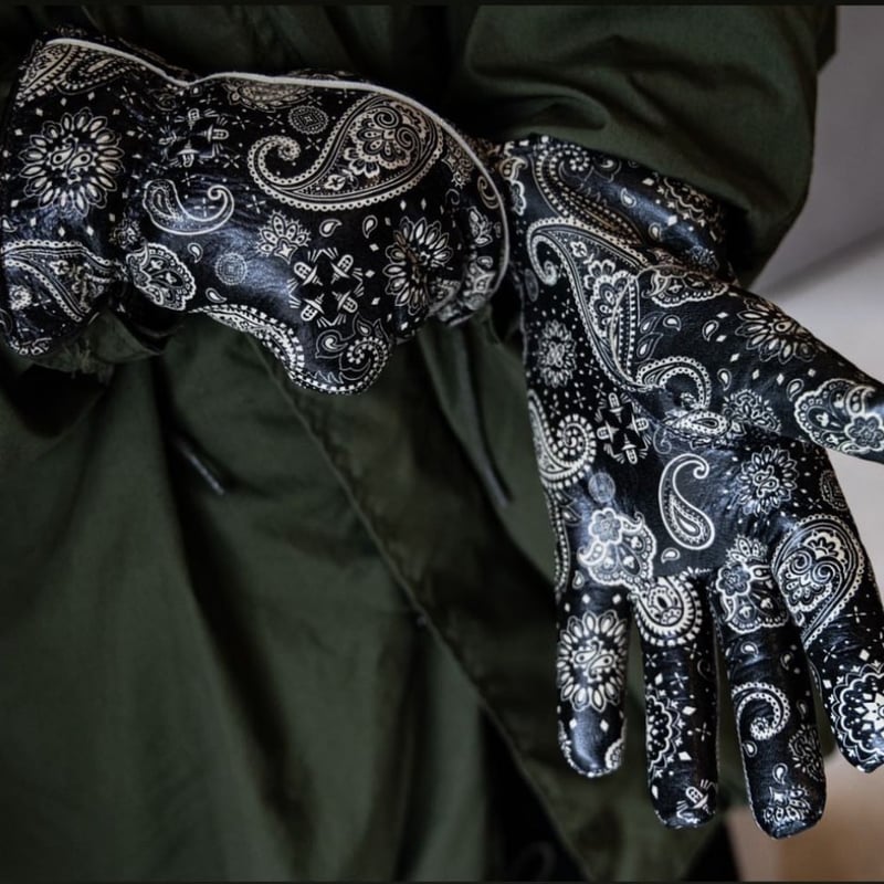 LAMP GLOVES - WINTER GLOVE- PAISLEY BLACK | eas