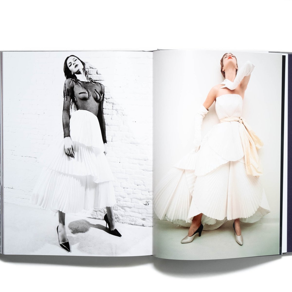 Dior: New Looks | Art Book Iskusstvo