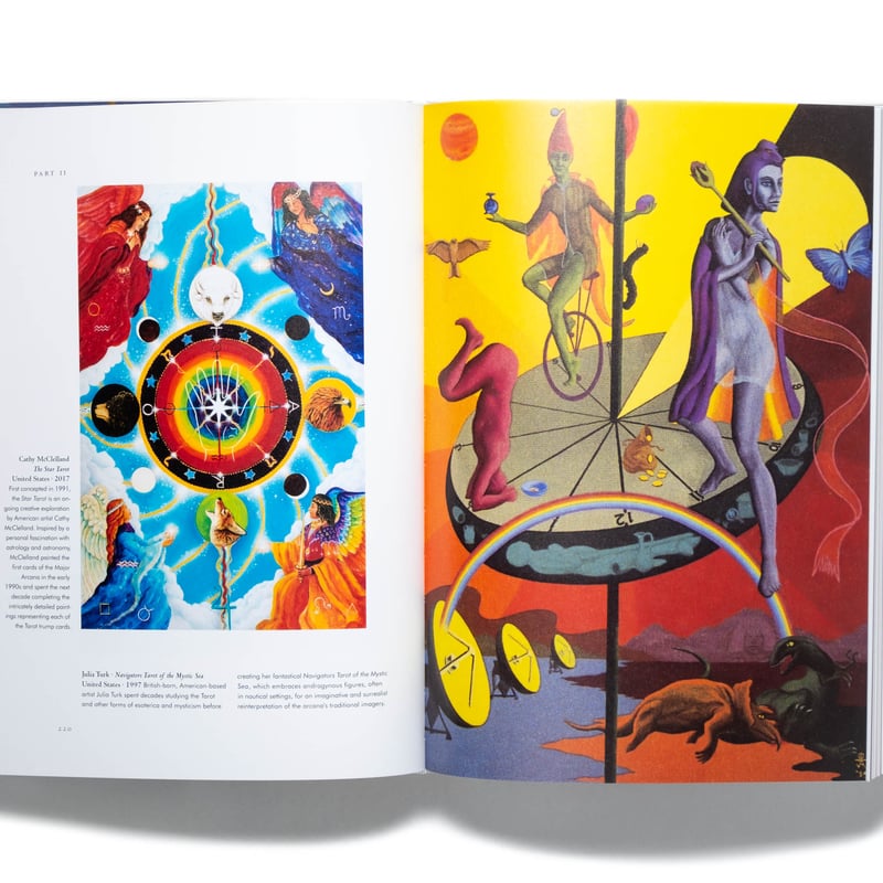Tarot. The Library of Esoterica | Art Book Isku