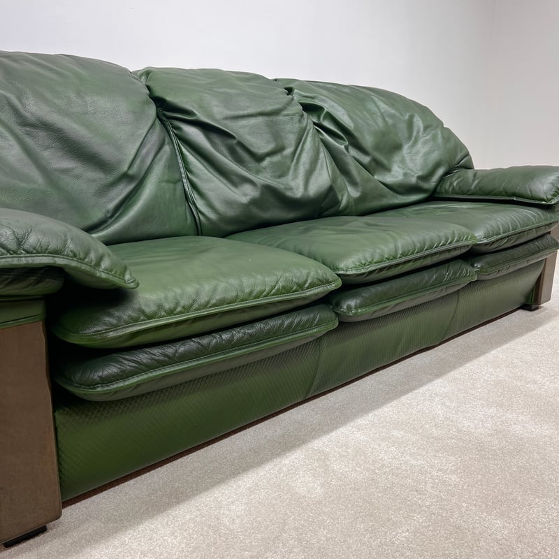 FORMITALIA （パオロ•グッチ）Paolo GUCCI ソファ3＋1＋1＋オットマン+