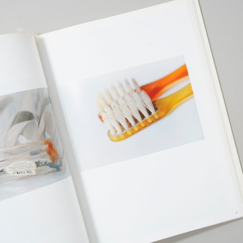 Frida by Ishiuchi / 石内都(Miyako Ishiuchi) | book