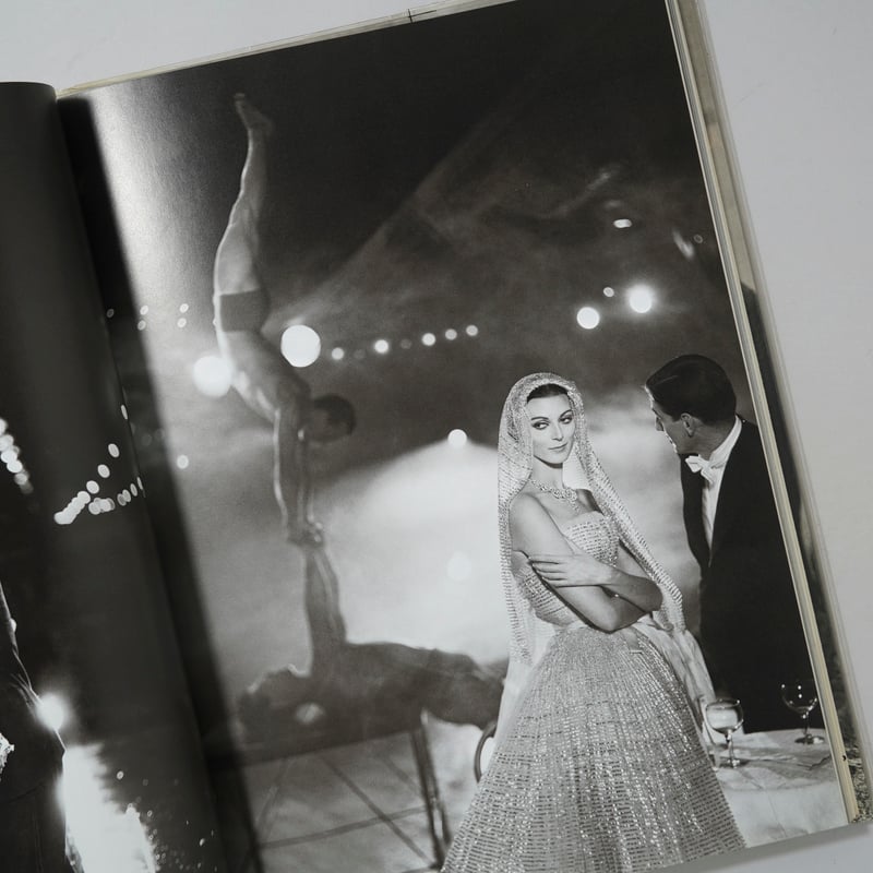 Richard Avedon Photographs 1947-1977 / Richard