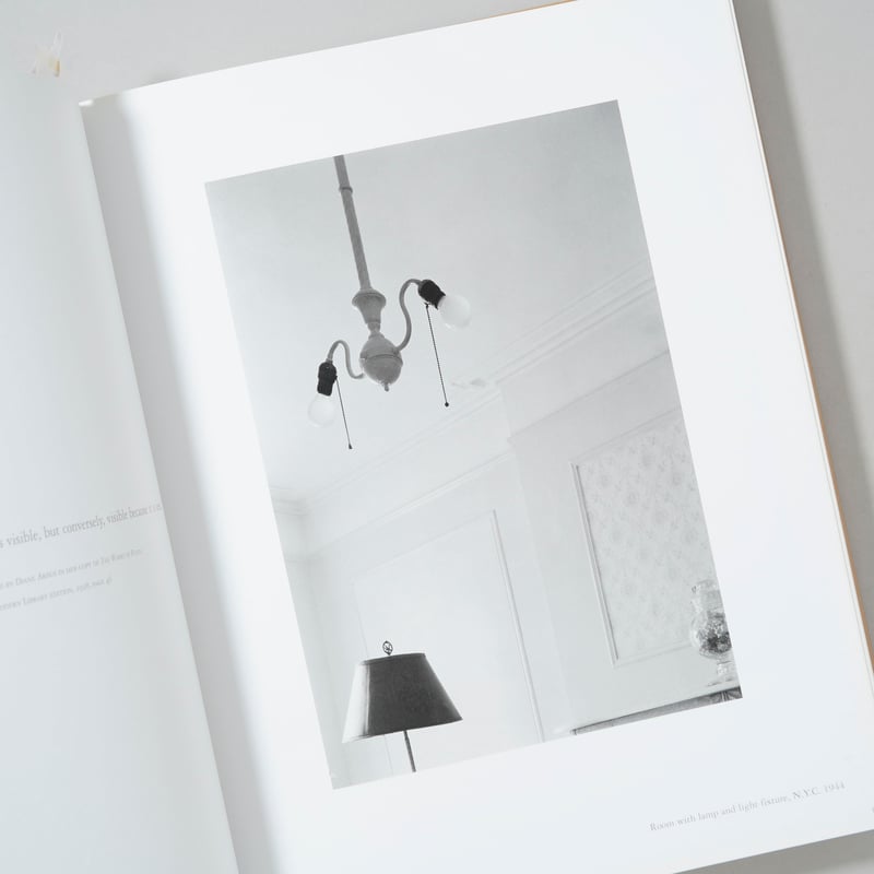 Diane Arbus Revelations / Diane Arbus(ダイアン・アーバス