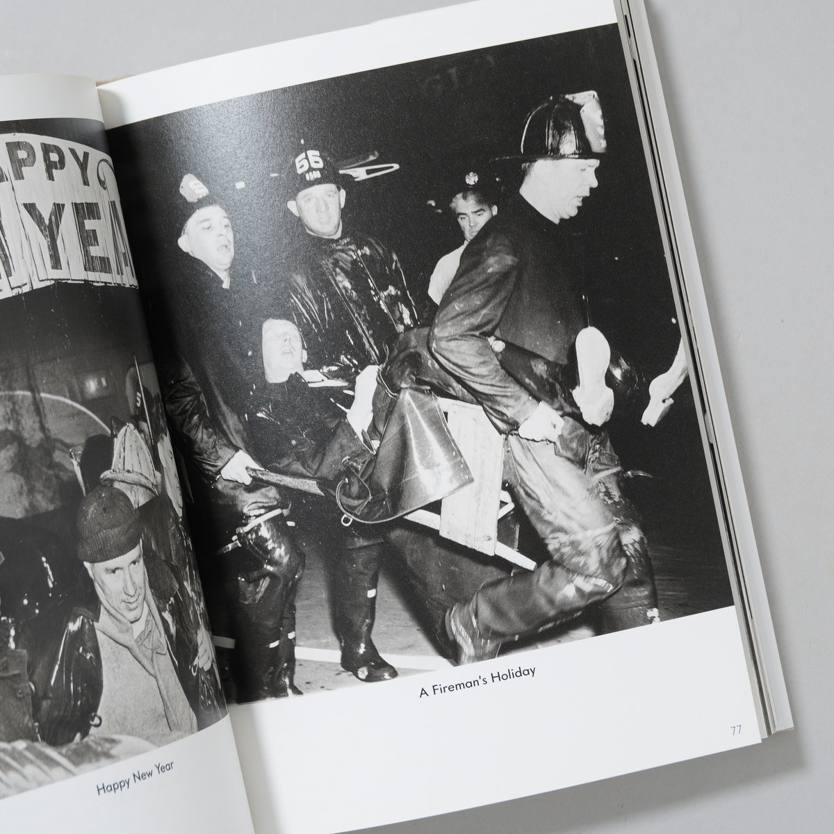 Naked City / Weegee(ウィージー) | bookobscura｜写真集専門書
