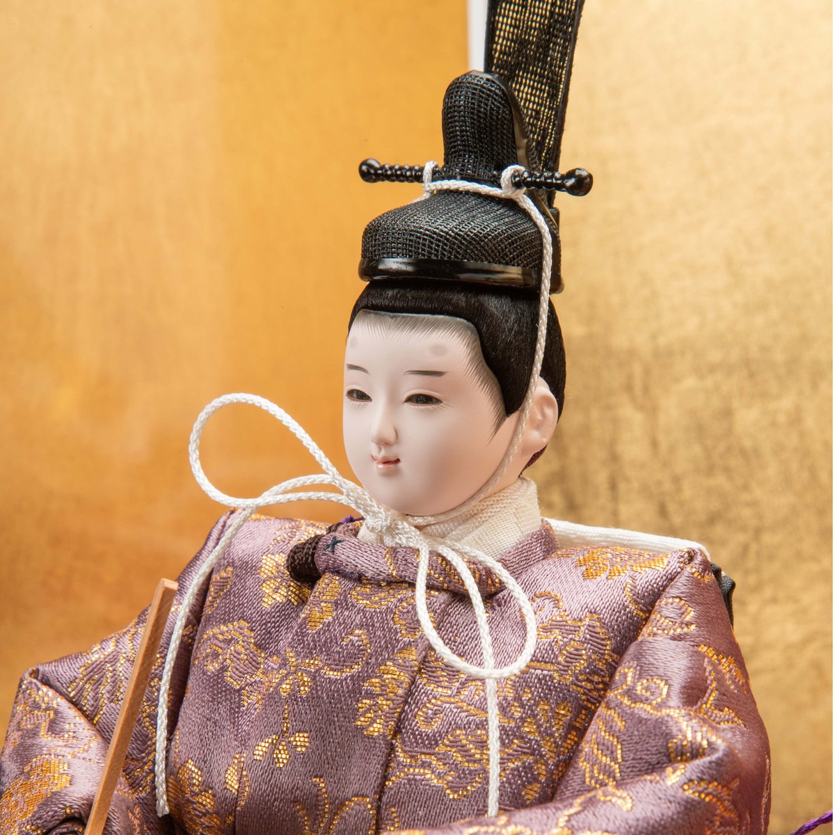 京十一番親王収納飾「牡丹唐草文錦：薄紫」 | 桂雛／小佐畑人形店