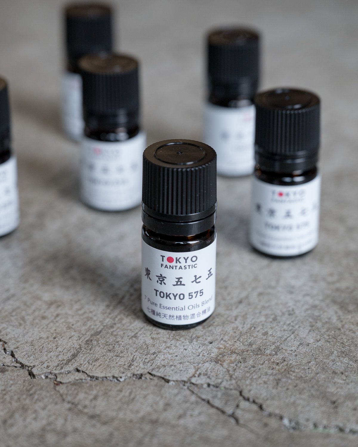 東京五七五 / エッセンシャルオイル | ドライフラワーと、うつわと