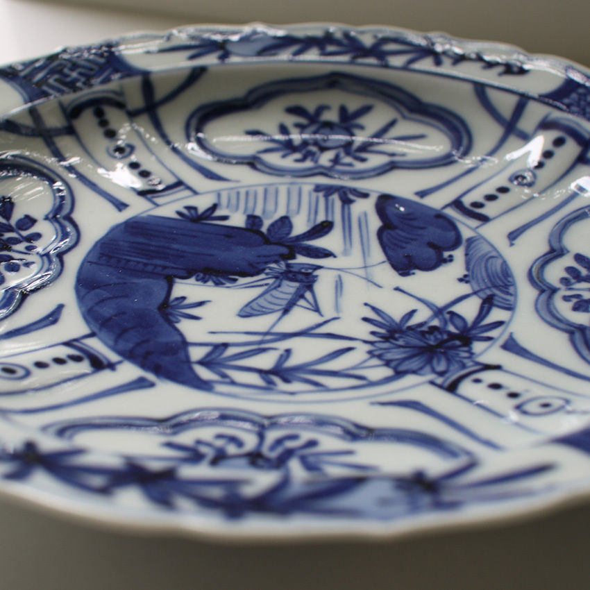 P-191 古伊万里 KOIMARI 染付 芙蓉手飛蝗文 輪花皿 | imarimaru