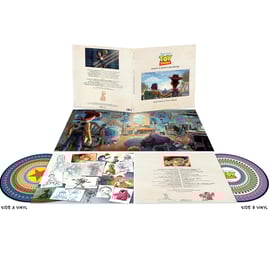 盤面をウッディが走る！”トイストーリー30周年”サウンドトラック