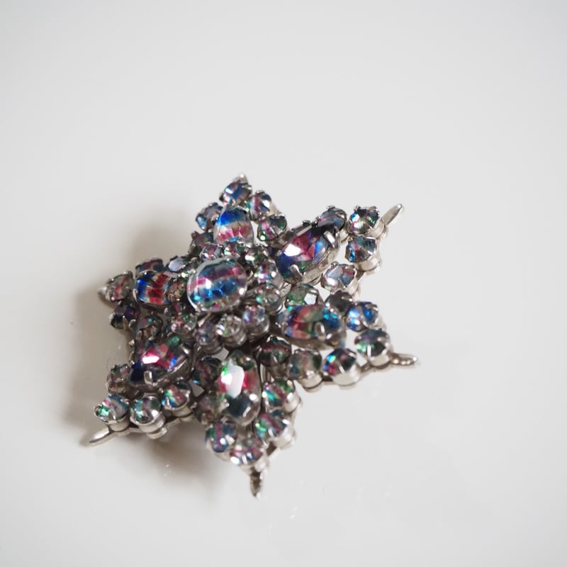 イギリス買付】 アイリスガラス 雪の結晶 ブローチ/ ヴィンテージ