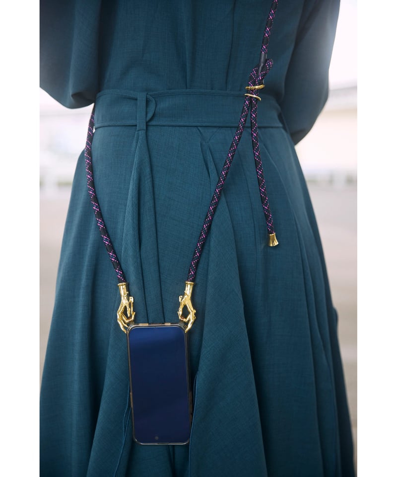 惹きずり込まれる運命のスマホストラップ | ha | za | ma