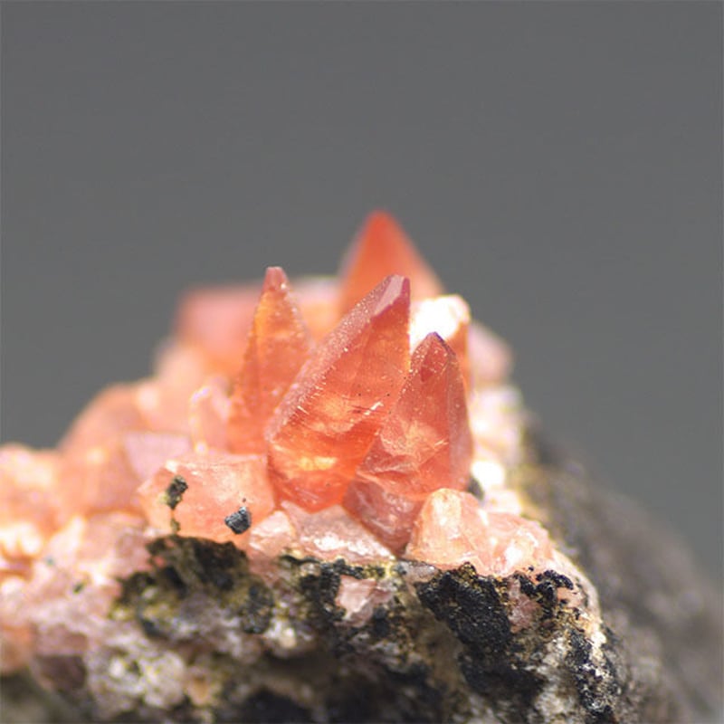 ロードクロサイト 鉱物標本 011 | mineralhonpo