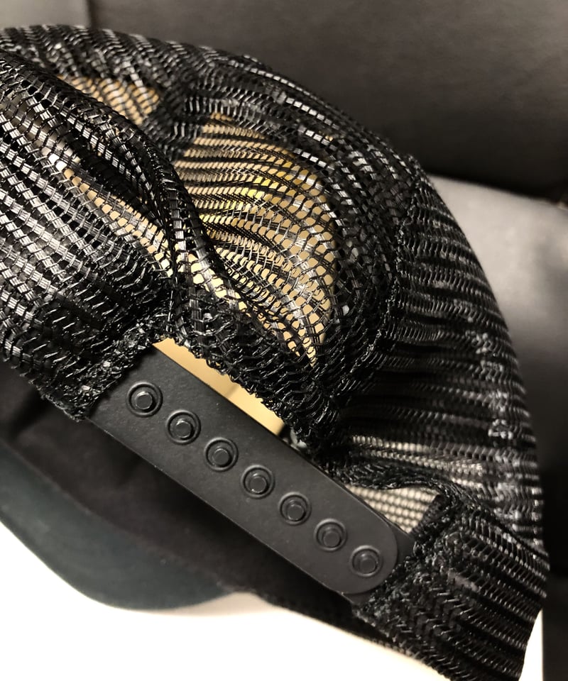 帝王クロムハーツ普遍的人気トラッカーキャップ極上美品〉Chrome