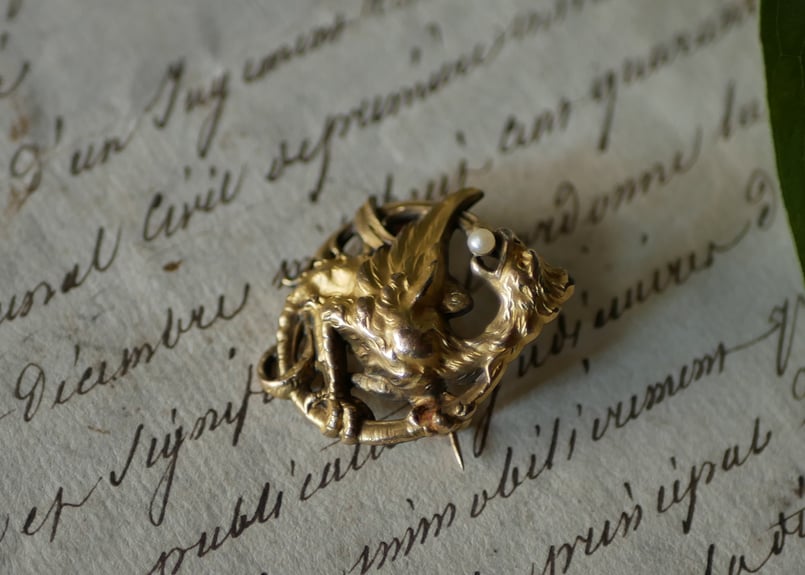 FIX グリフォン アンティークブローチ フランスアンティーク | mamantique