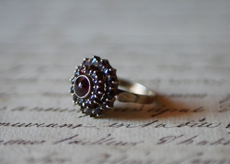 ボヘミアンガーネット シルバーリング フランスアンティーク