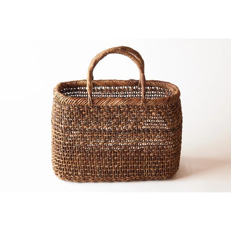 和島常男 | STORES