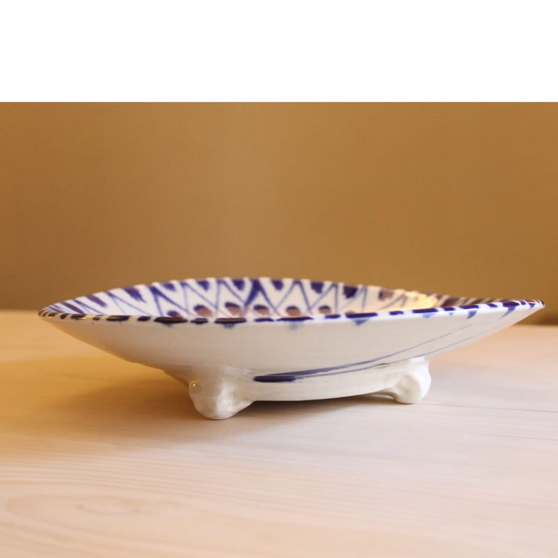 大嶺實清さん 大嶺工房 染付三つ足皿 沖縄 やちむん | BRILLANTE IL